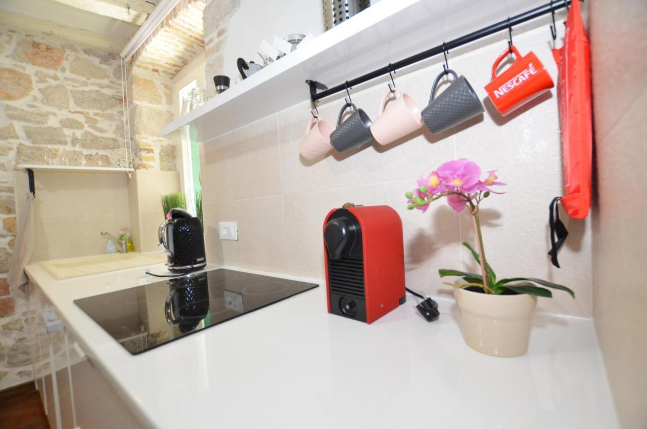 Pisinium Apartment Ровінь Екстер'єр фото