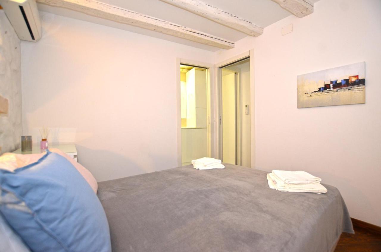 Pisinium Apartment Ровінь Екстер'єр фото